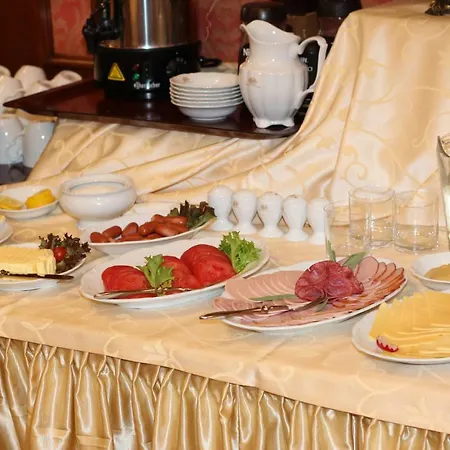 Piastowska Bed & Breakfast