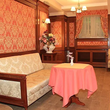 Piastowska 斯克拉斯卡波伦巴