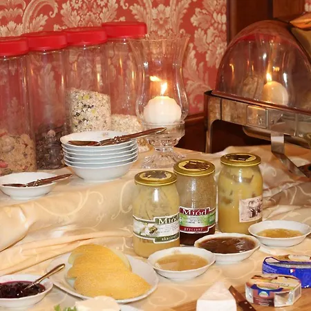 Piastowska 斯克拉斯卡波伦巴